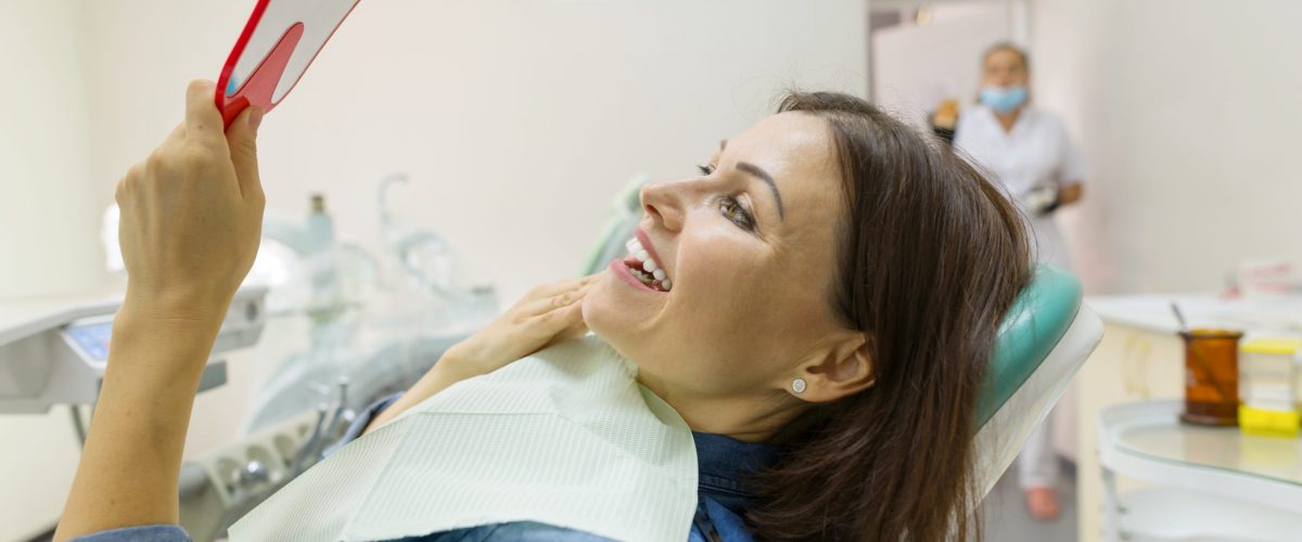 Estetica e Sorriso “Implanti dentali in Albania” Estetica e Sorriso "Implanti dentali in Albania"